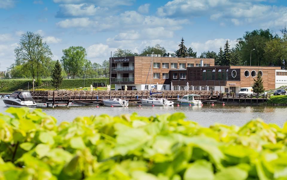 Hotel Port 110 Iława エクステリア 写真